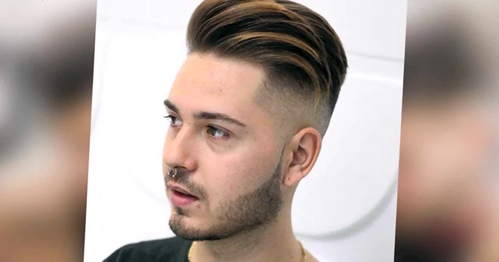Britischer andercut haircut