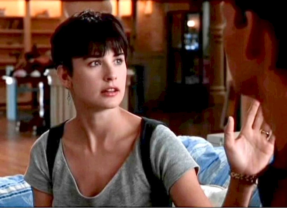 Demi Moore Gespensterhaarschnitt