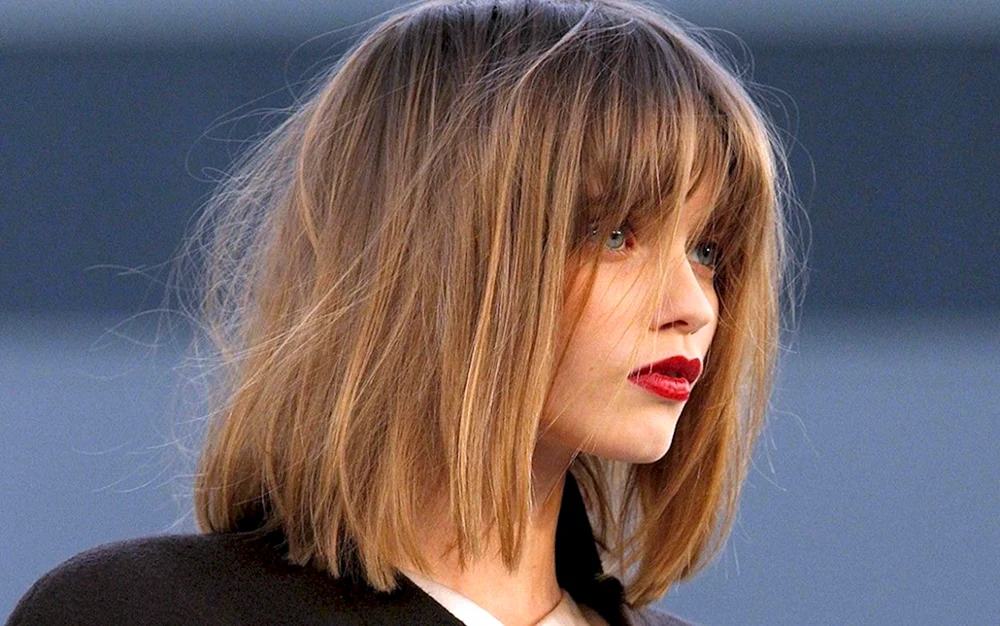 Katie Holmes Bob