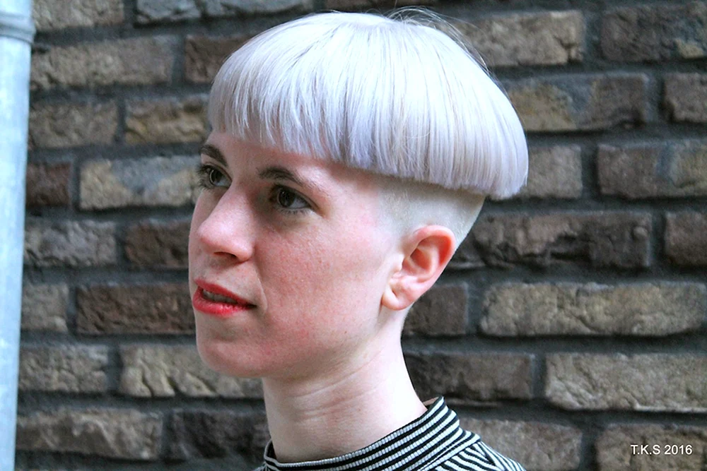 Töpfchen Haarschnitt Frauen