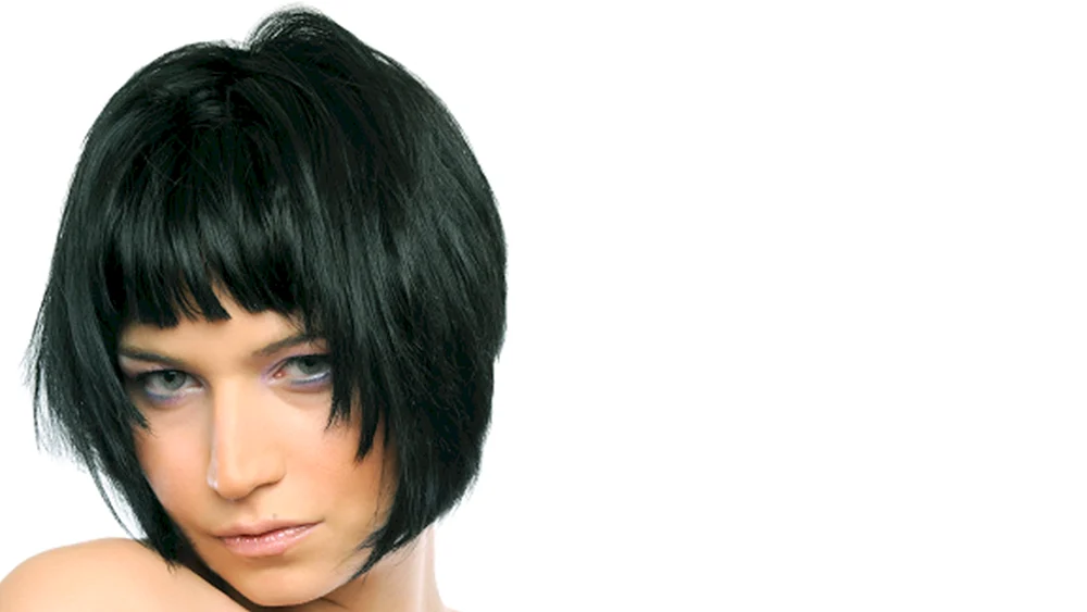 Stufiger Bob mit Pony