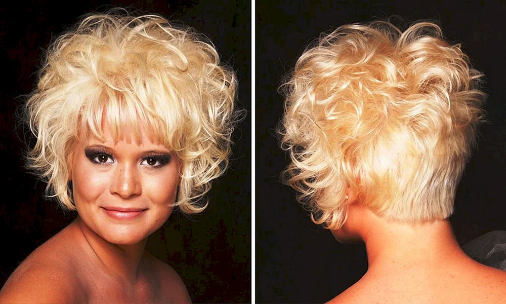 Bob curls by Curly Sheg