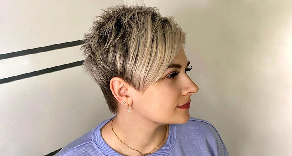 Lange Pixie Haarschnitt