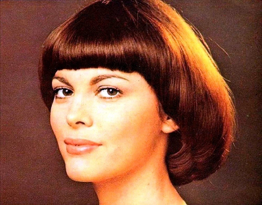 Mireille Mathieu Haarschnitt Sesson