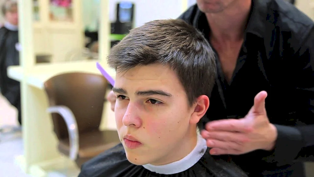 Efron langer Haarschnitt