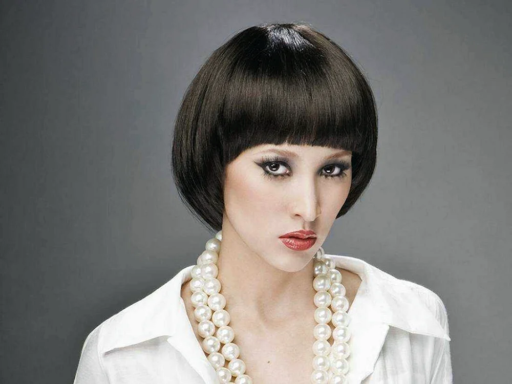 Bob Haarschnitt. Haarschnitt Mireille Mathieu