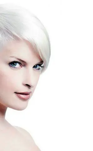 Pixie asymmetrischer Haarschnitt