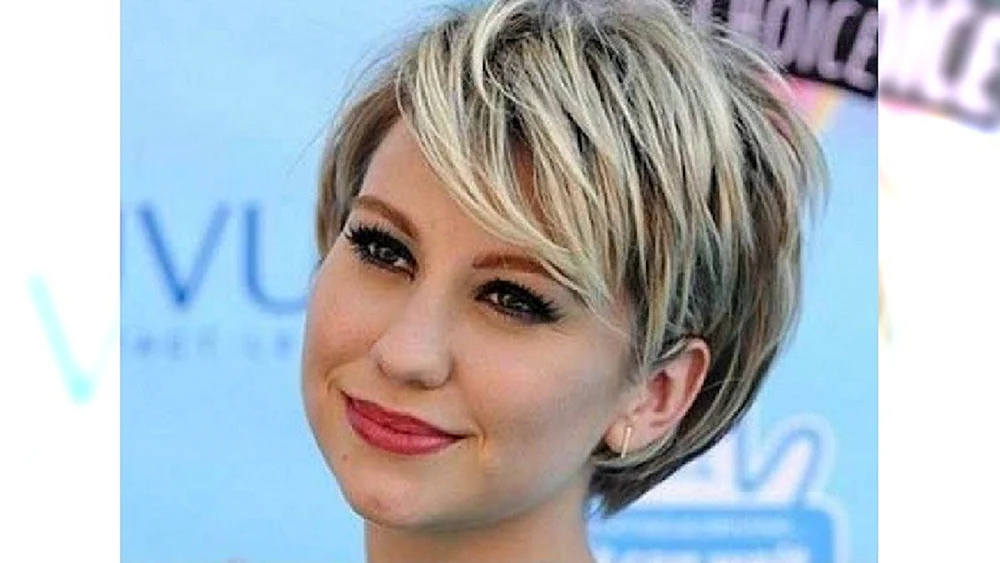 Pixie Haarschnitt rundes Gesicht für volles Gesicht