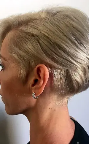 Pixie Bob Haarschnitt für kurzes Haar