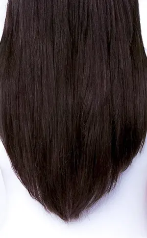 Halbkreisförmiger Haarschnitt für langes Haar
