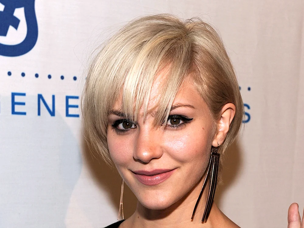 Selena Gomez Bob 2018