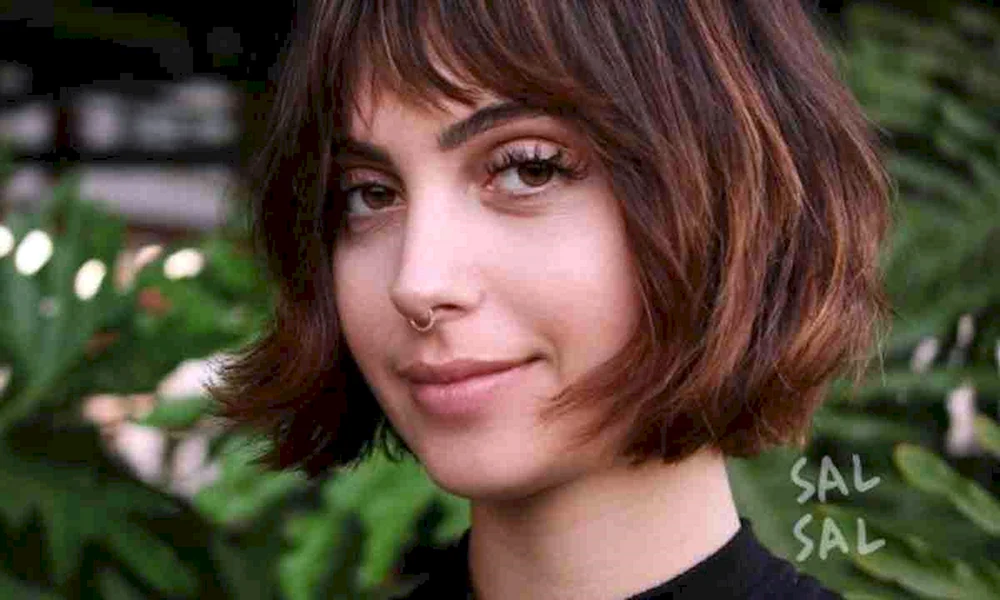 Shelly Haarschnitt 2022