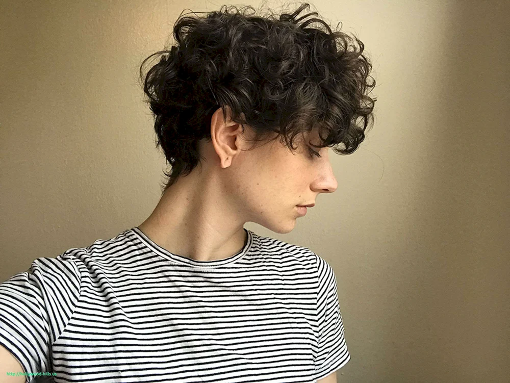 Tomboy Lockenschnitt