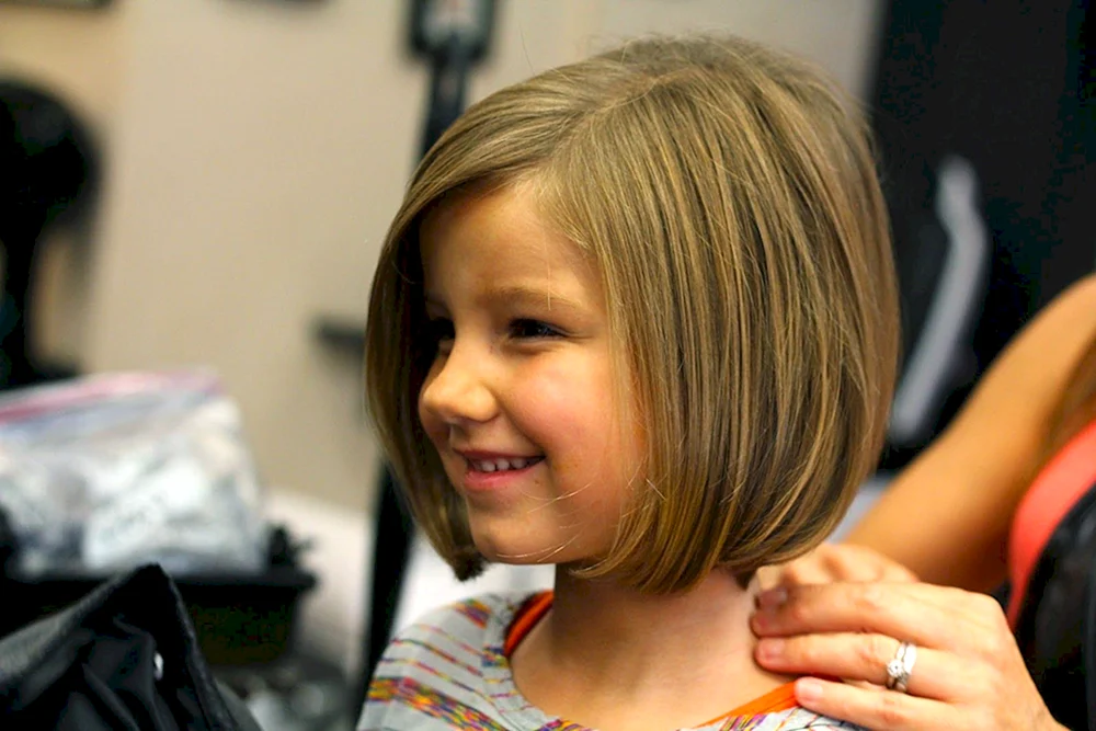 Session Haarschnitt für Mädchen