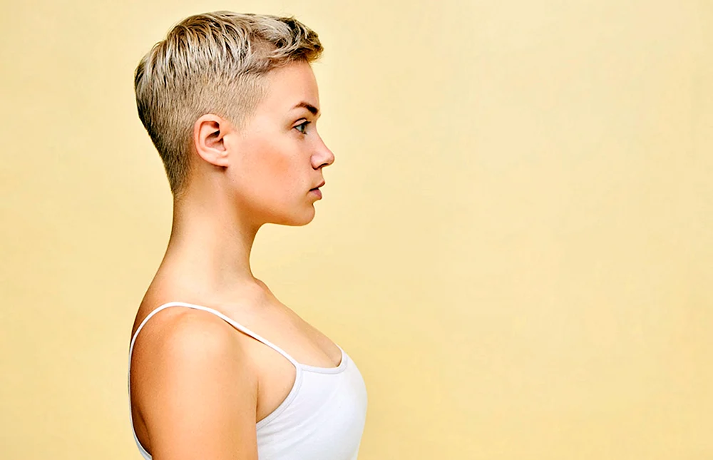 Pixie-Haarschnitt für Mädchen