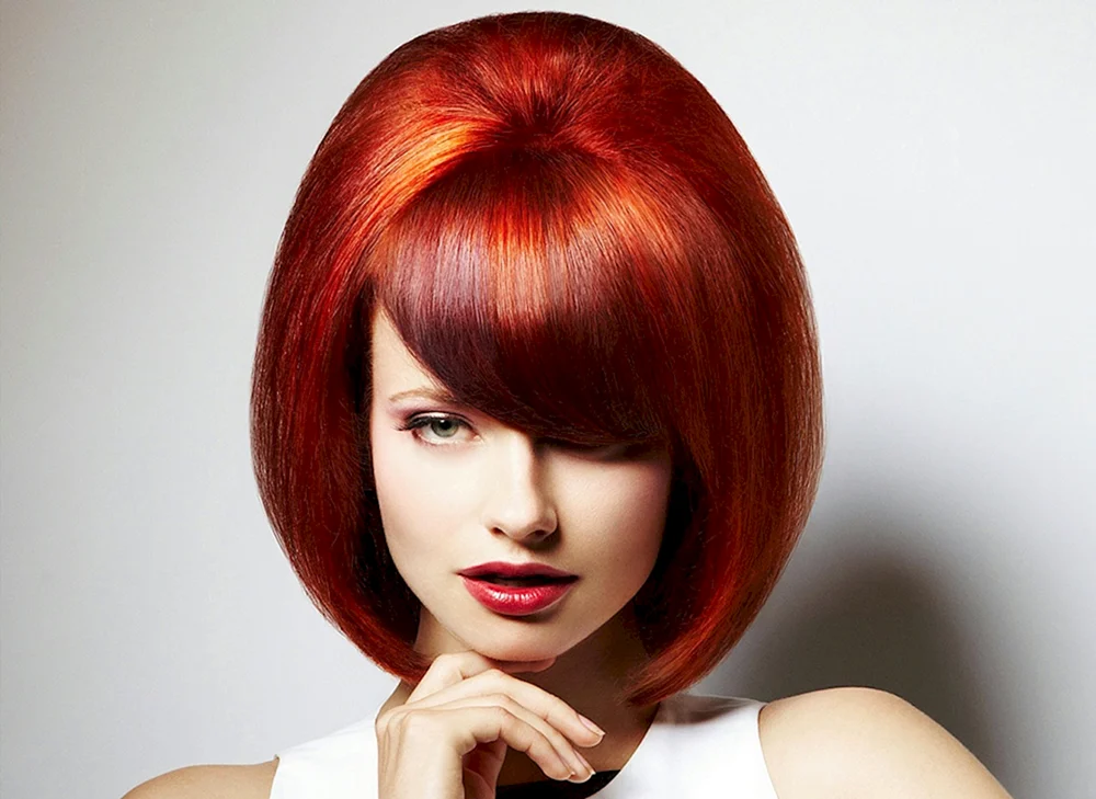 Schönheitsdauerwellen für kurzes Haar curl