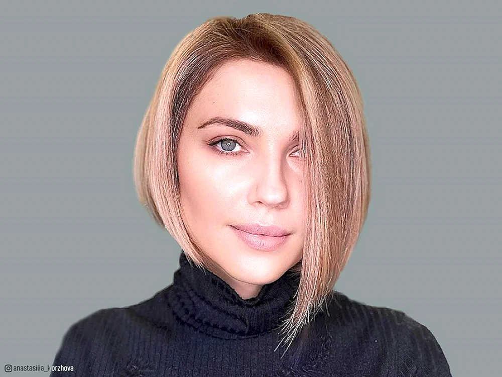 Barret blonder Haarschnitt Balayage