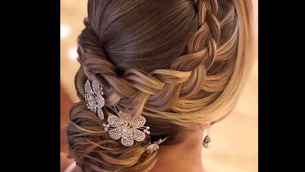 Hochzeitsfrisuren