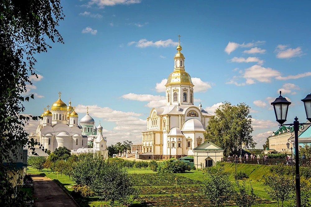Swjato-Dreifaltigkeits-Seraphim-Divejewski-Kloster