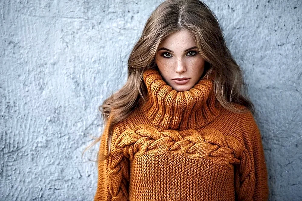 Street Style Oversize Pullover
