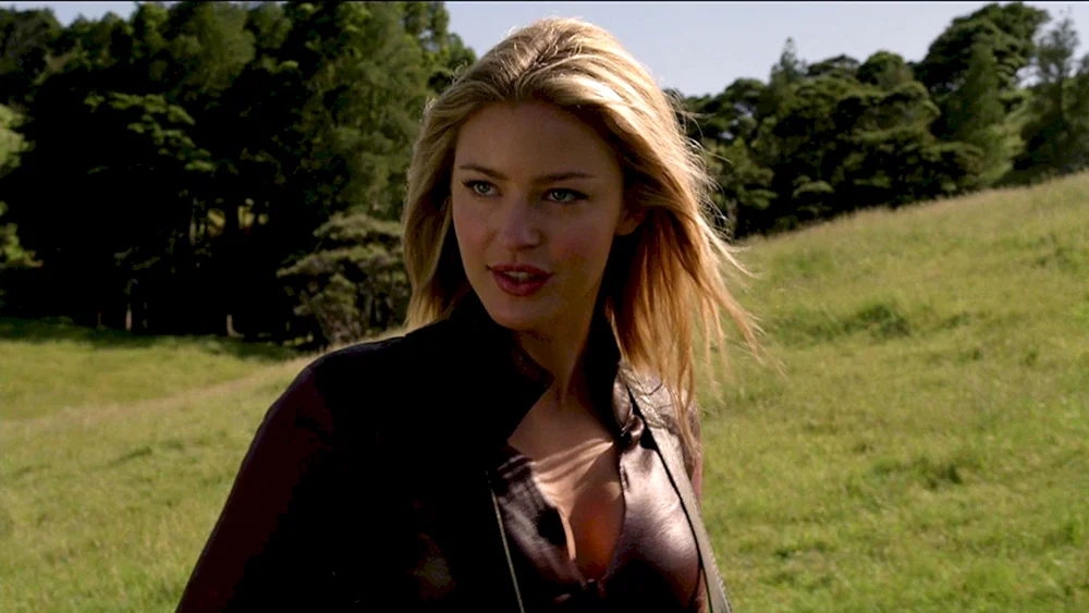 Tabrett Bethell The Legend of the Seeker