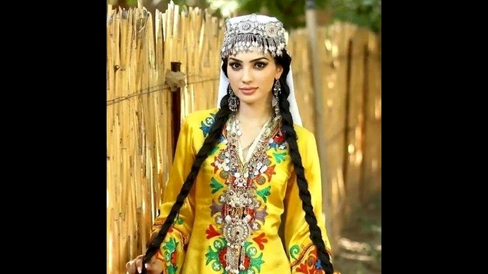 Navruza Biinazova