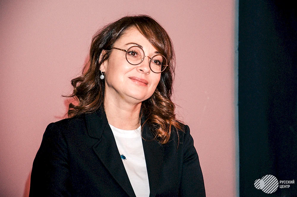Victoria Tarasova Glukharya