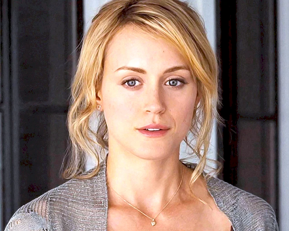 Taylor Schilling