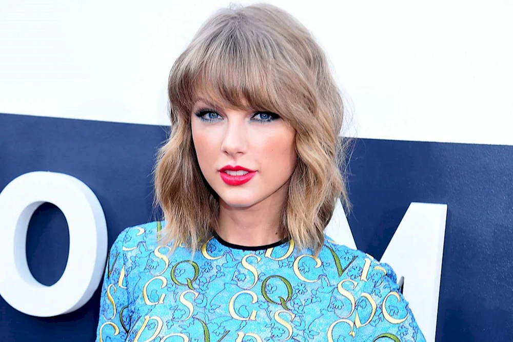 Taylor Swift 2021