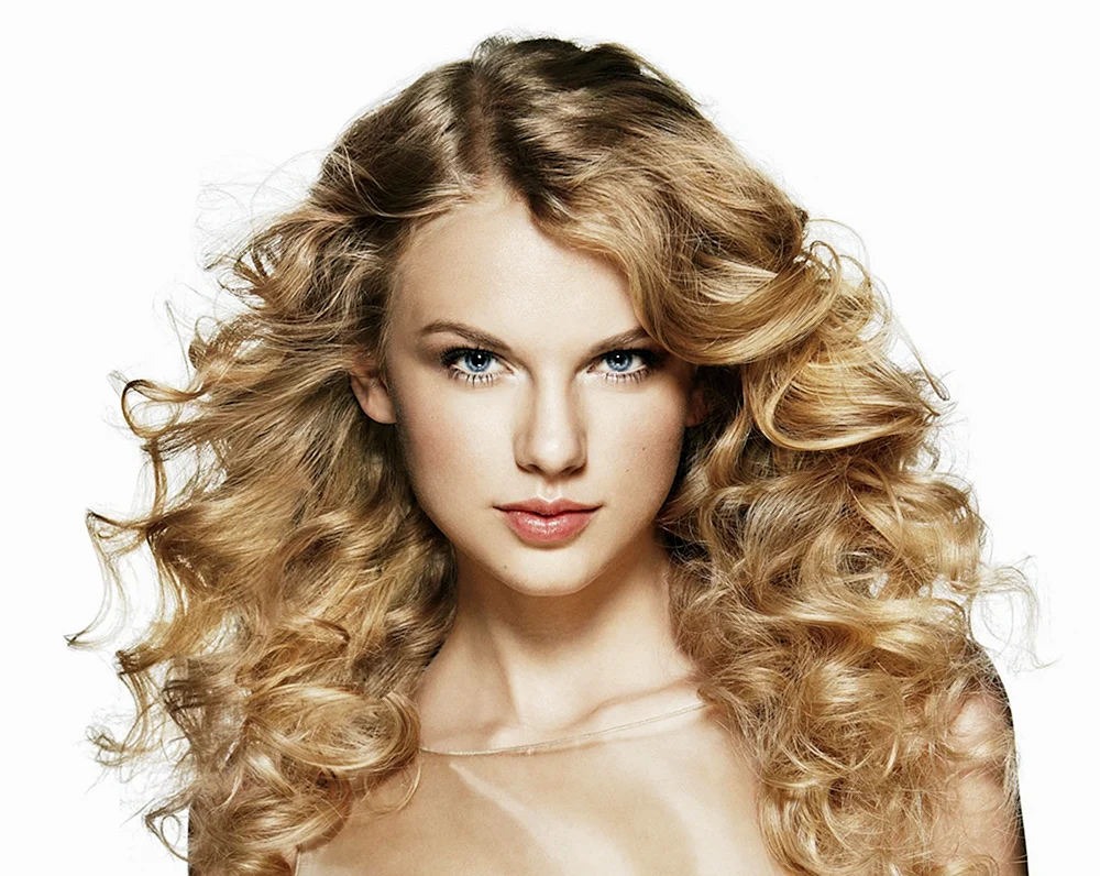 Taylor Swift mit Locken