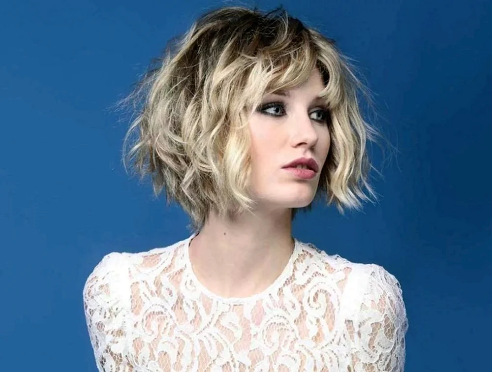 Taylor Swift Zottelhaarschnitt