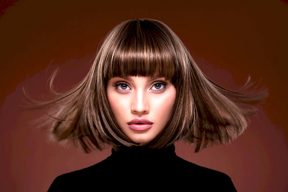 Textured bangs