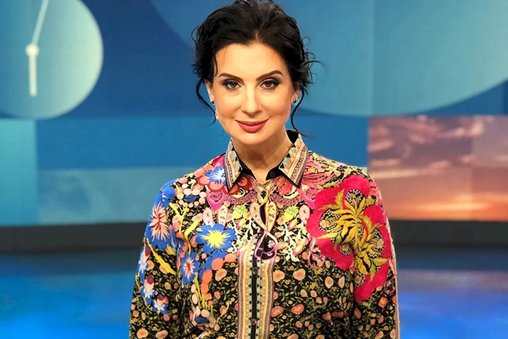 Fernsehmoderatorin Ekaterina Strizhenova