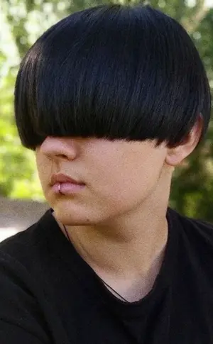 Tamin Topffrisur