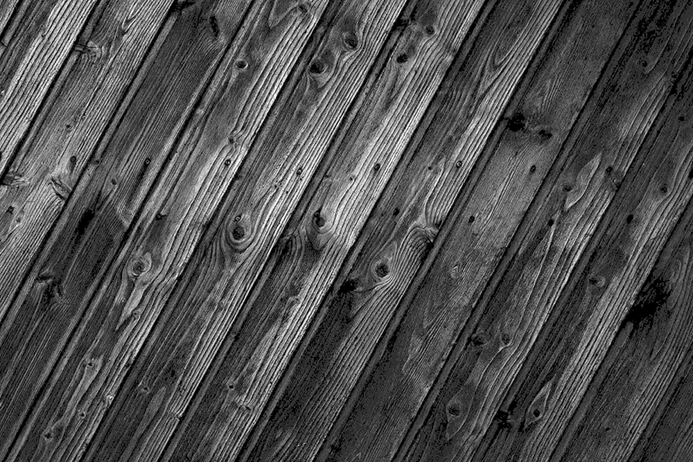 Dunkles Holz