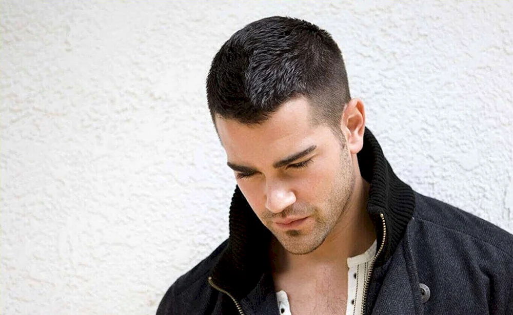 Fade Undercut