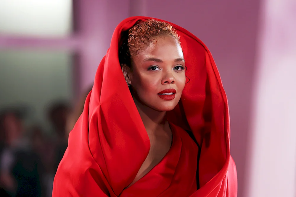 Tessa Thompson photo