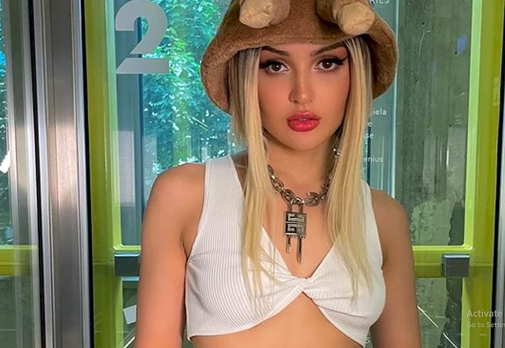 Ticktocker Dina Sayeva 2022