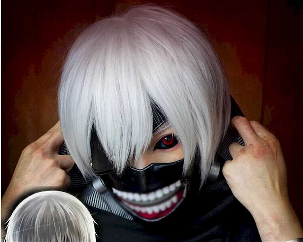 Tokyo Gul Kaneki maskierte Frisur mit Dutt oben drauf