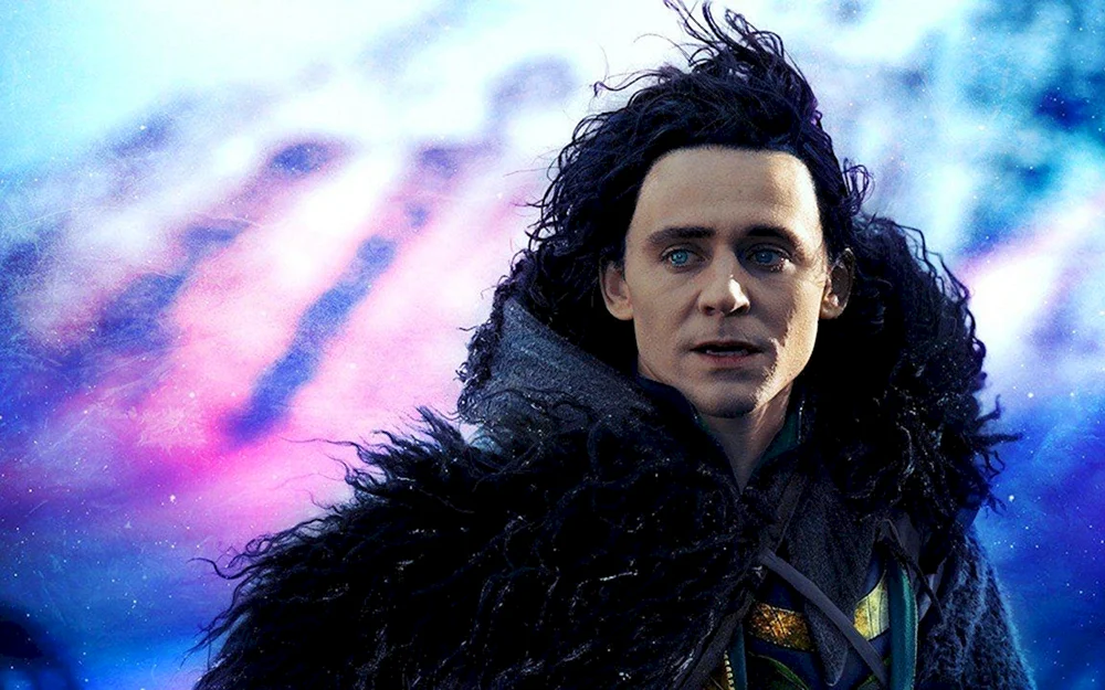 Tom Hiddleston Loki