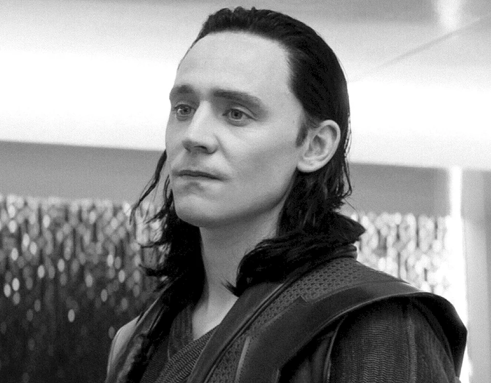 Tom Hiddleston Loki