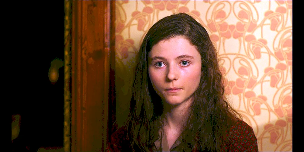 Thomasin McKenzie 2021