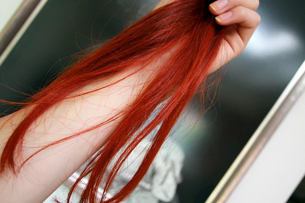 Tonic 5.35 red amber auf dunklem Haar