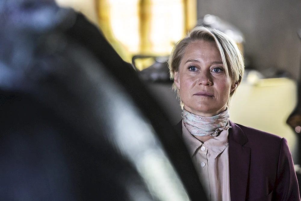 Trine Dyrholm Queen of Hearts