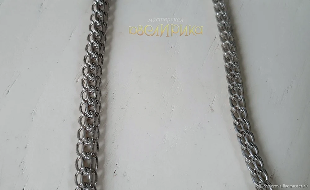 Flache Goldkette