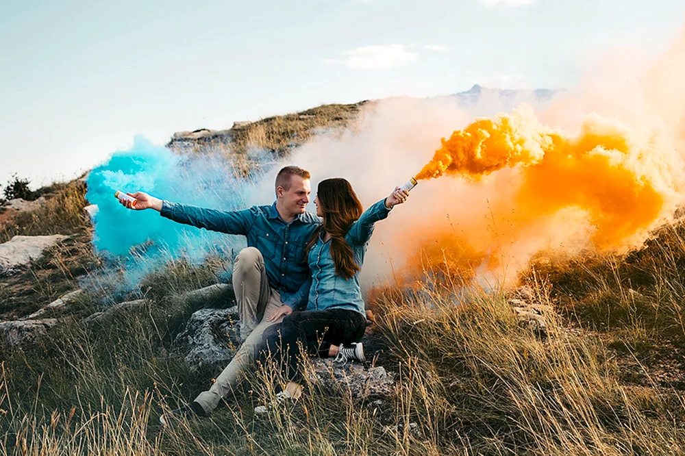 Farbige Rauchbomben für Fotoshooting