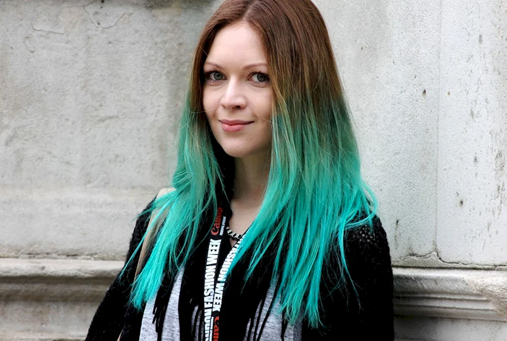 Estel Play Tonic Haarfarbe für blondes Haar Bunte Strähnchen