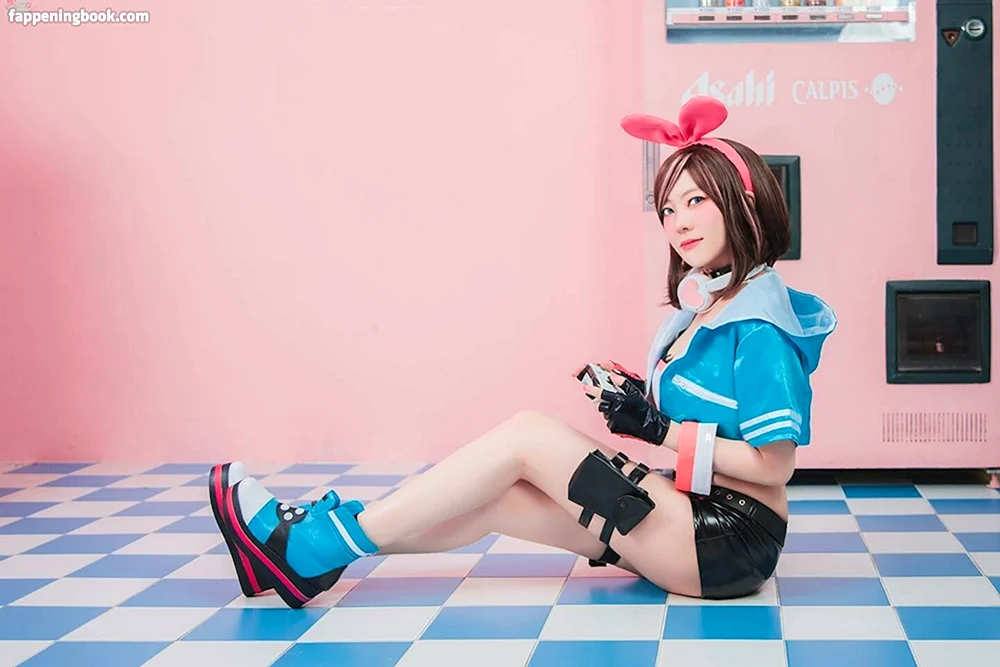 Uehara AI Miko Cosplay