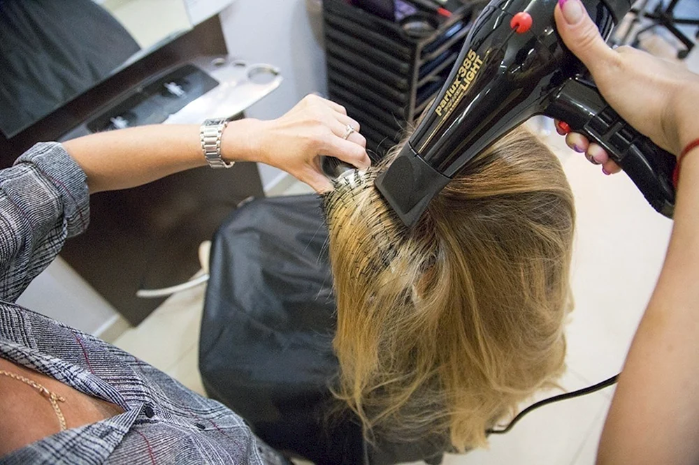 Haartrocknen für kurzes Haar