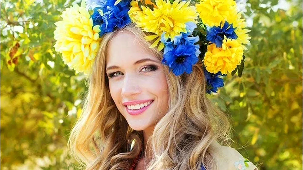 Ukrainisches Mädchen im Kranz